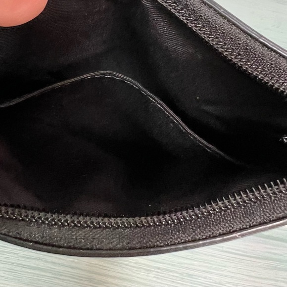 Coach Signature CC Wristlet - Picture 8 of 10